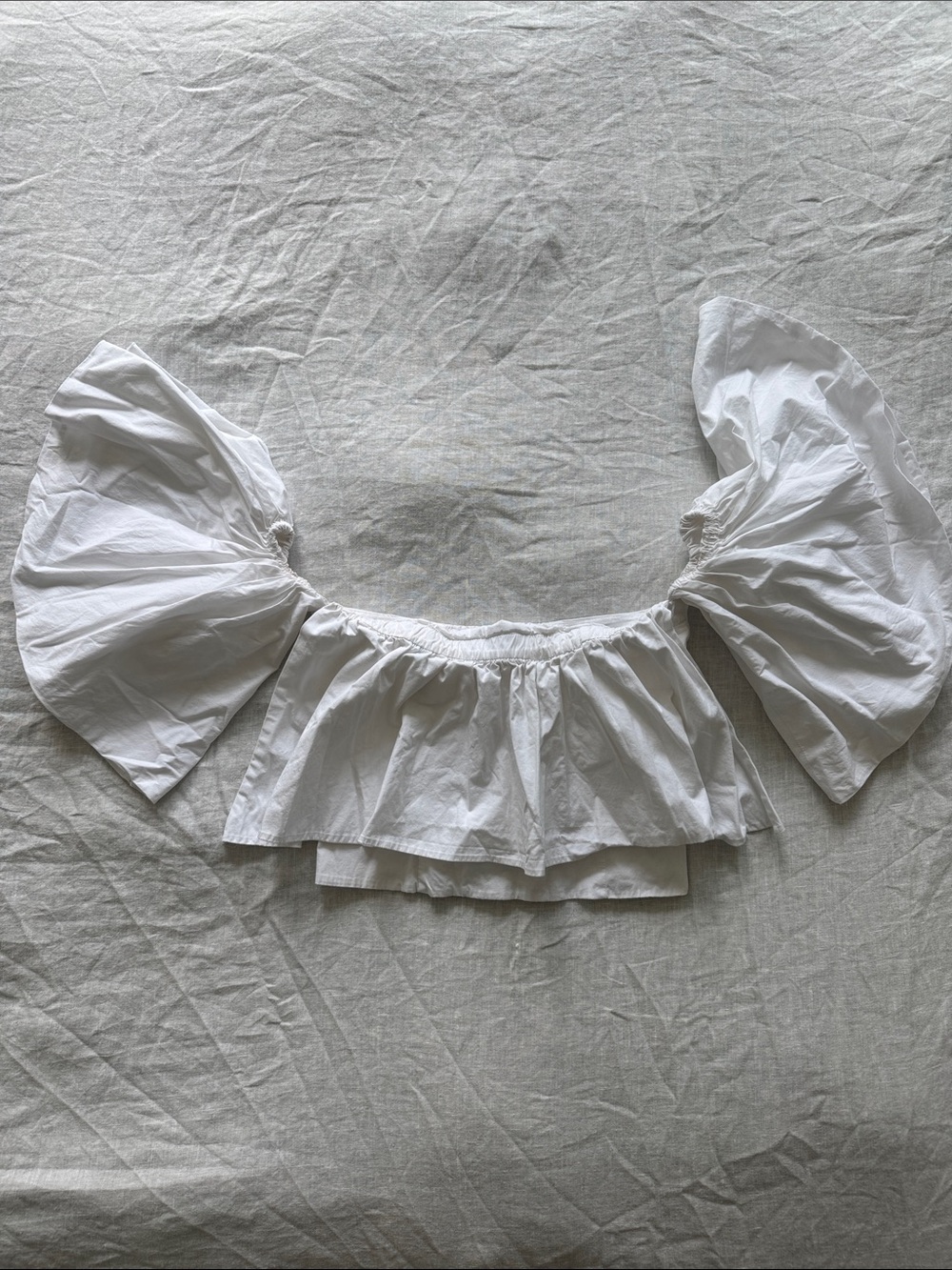 Zara White Off-Shoulder Puff Sleeve Crop Top
